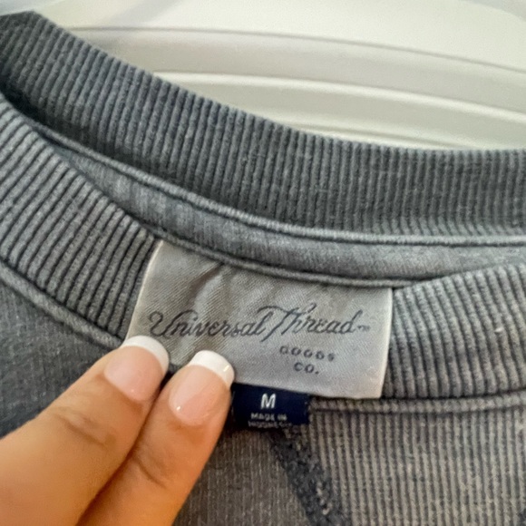 cool grey crew neck - Picture 3 of 3